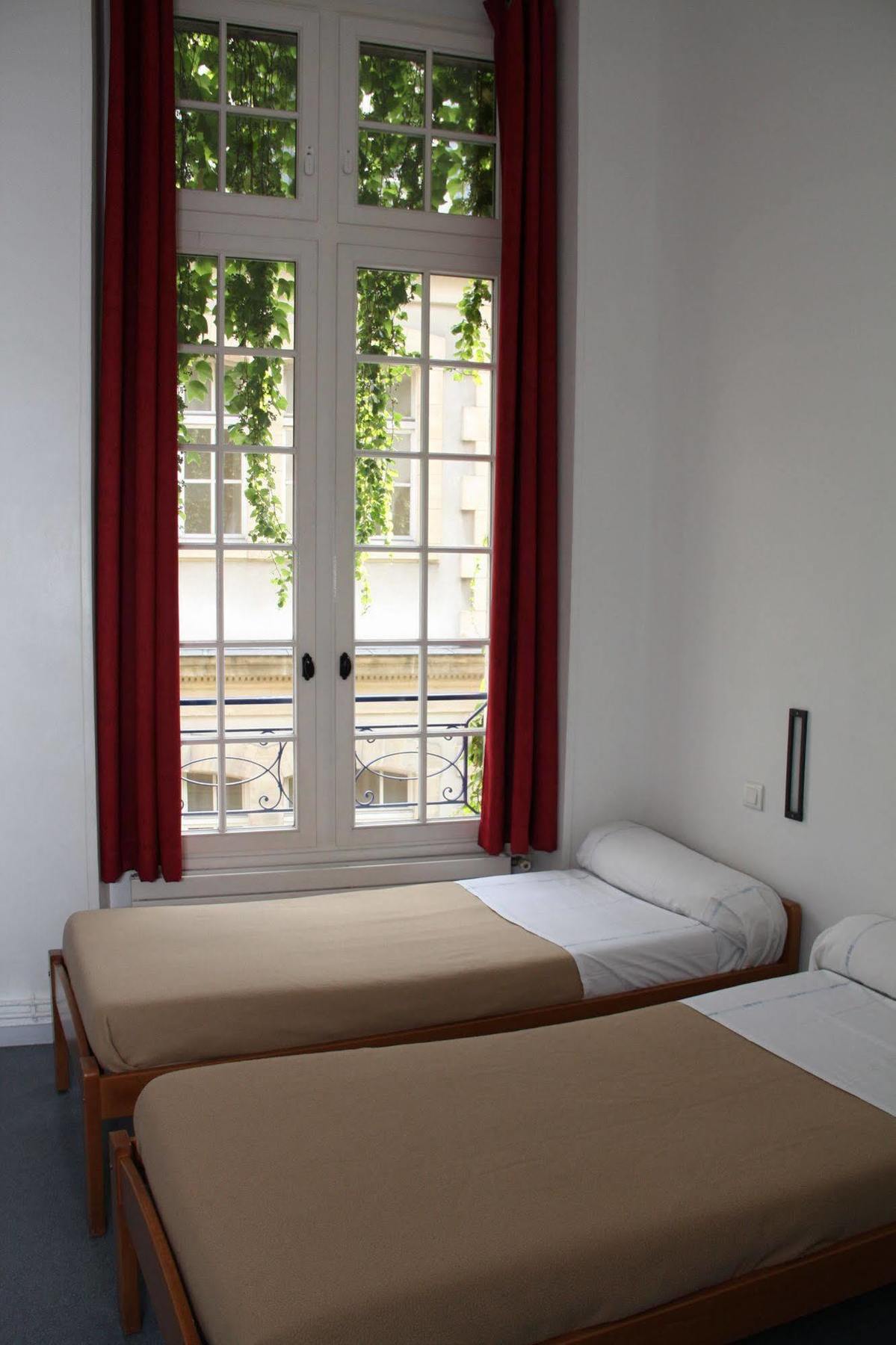 Hostel Mije Marais *